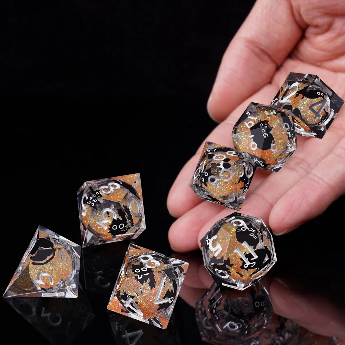 ORUZA D&D Liquid Core D4 D6 D8 D10 D12 D20 D% Gatto D&D Liquid Core Dadi D4 D6 D8 D10 D12 D20 D% Gatto Sabbia da gioco per Dungeons and Dragons RPG MTG Pathfinder
