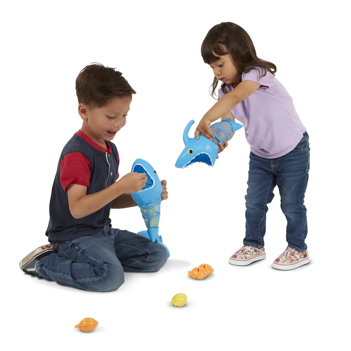 Melissa & Doug Pesca con Lo squalo, Gioco da Piscina con retine a Mano e pesciolini, Regalo Bambini Bambine