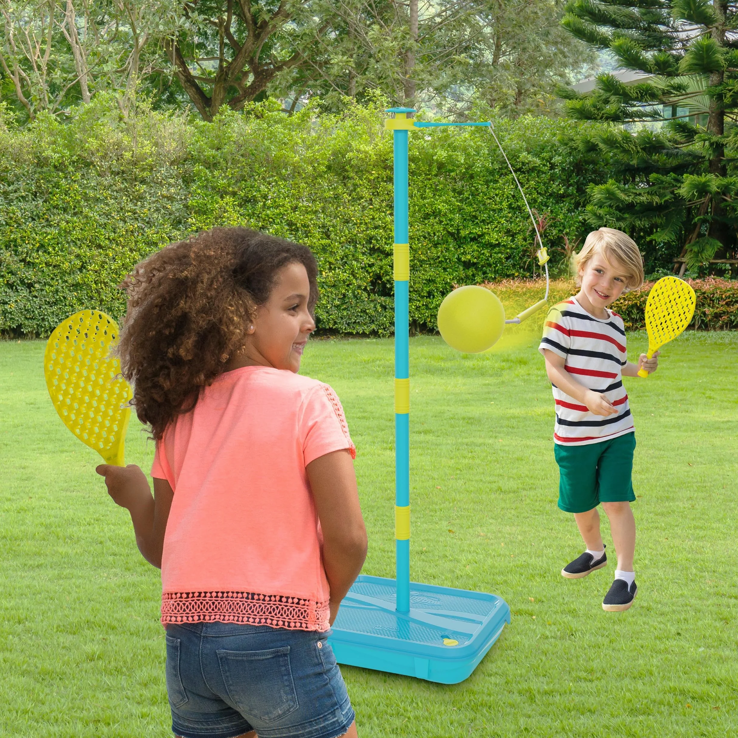 Swingball Early Fun all Surface Junior Set, per Bambini dai 3 Anni in su, introduzione, Palla in Schiuma e Pipistrelli a Mani Piccole, Tangle Free Top Spinner, Base su Tutte Le superfici,