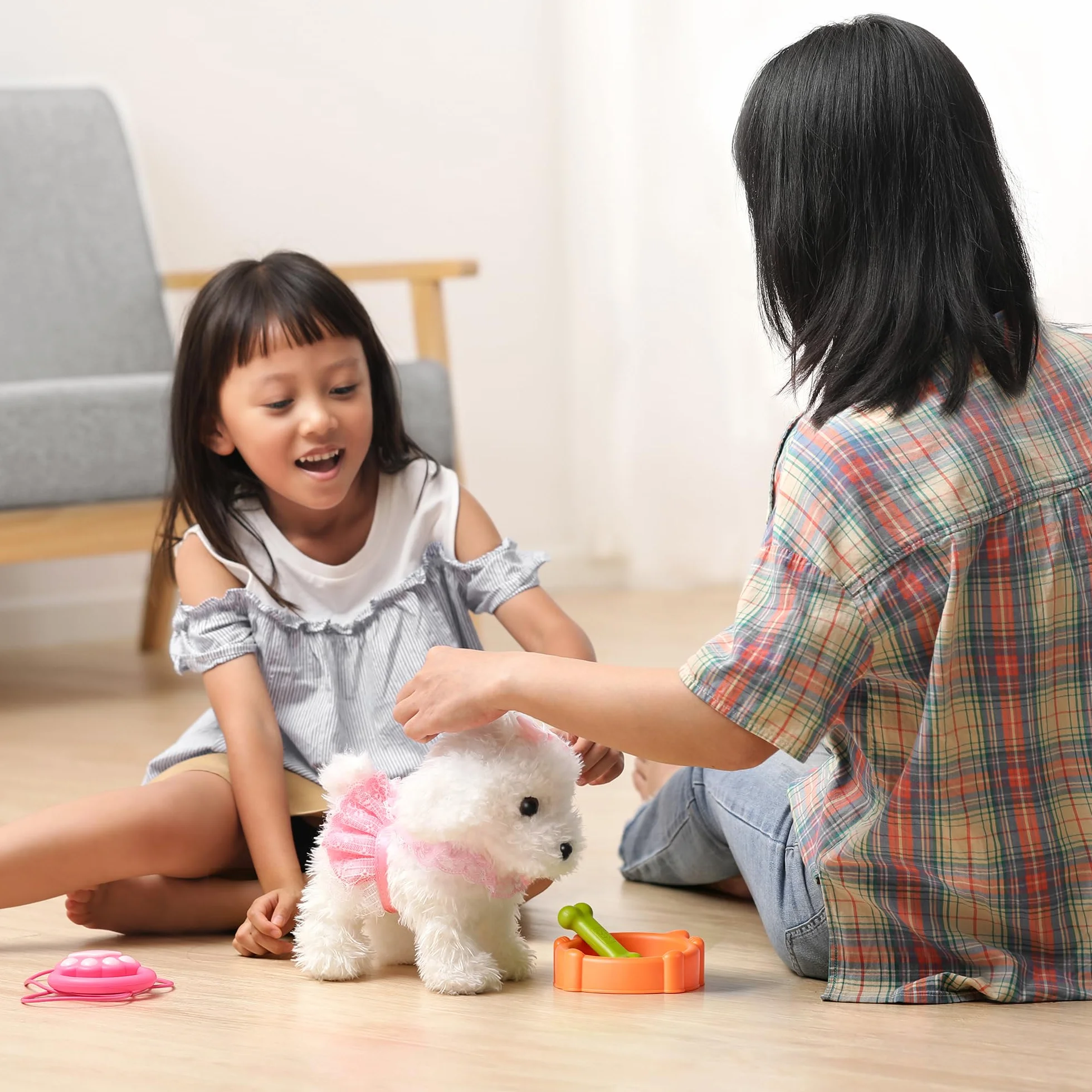 OR OR TU Giocattoli per cani da passeggio per bambini con telecomando in peluche robot cane realistico elettronico animali domestici cucciolo, camminare e abbaiare su un guinzaglio