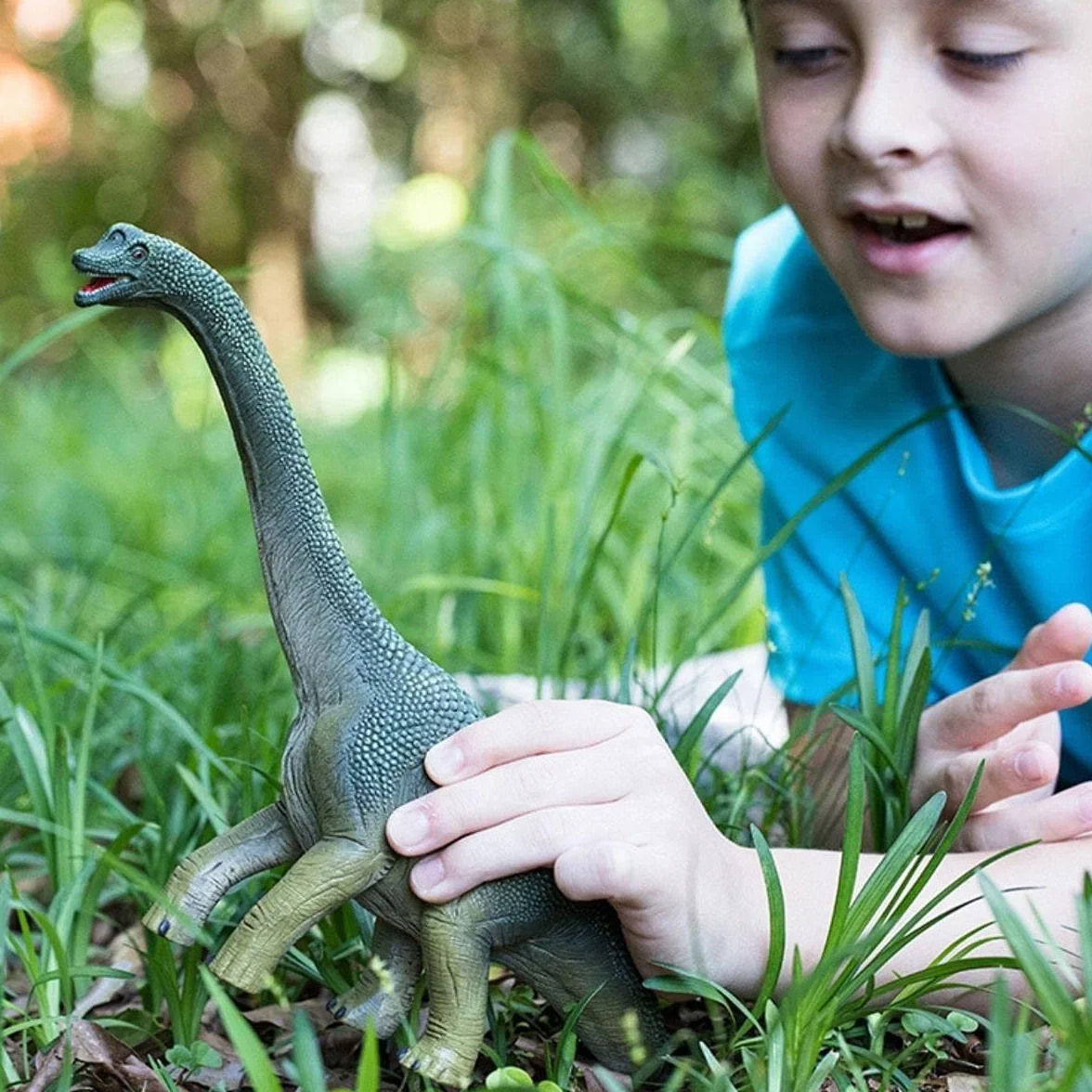 SCHLEICH DINOSAURS | Brachiosauro 14581 | dinosauro realistico | giocattolo dinosaura da collezione | idea regalo per bambine e bambini | giocattolo dinosauro da 3 anni | 30 x 12 x 19 cm