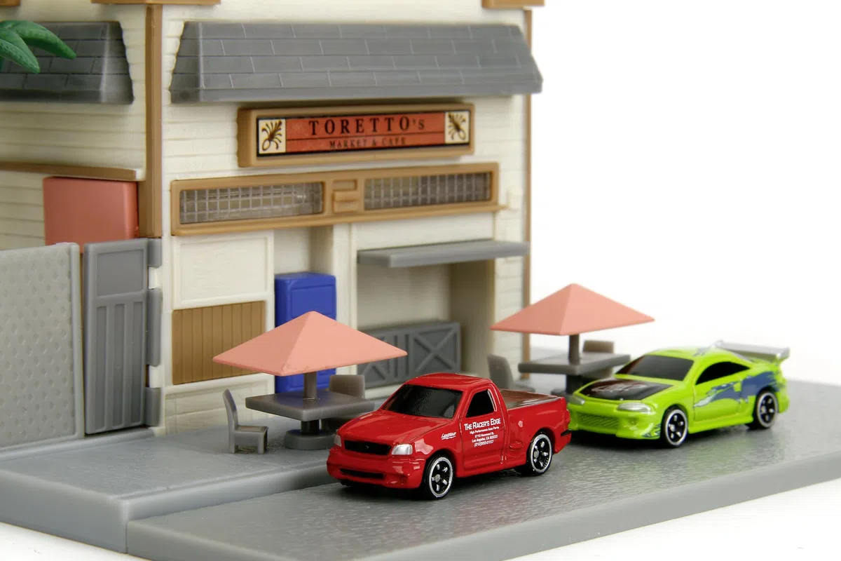 F&F Toretto's Caffè NanoScene