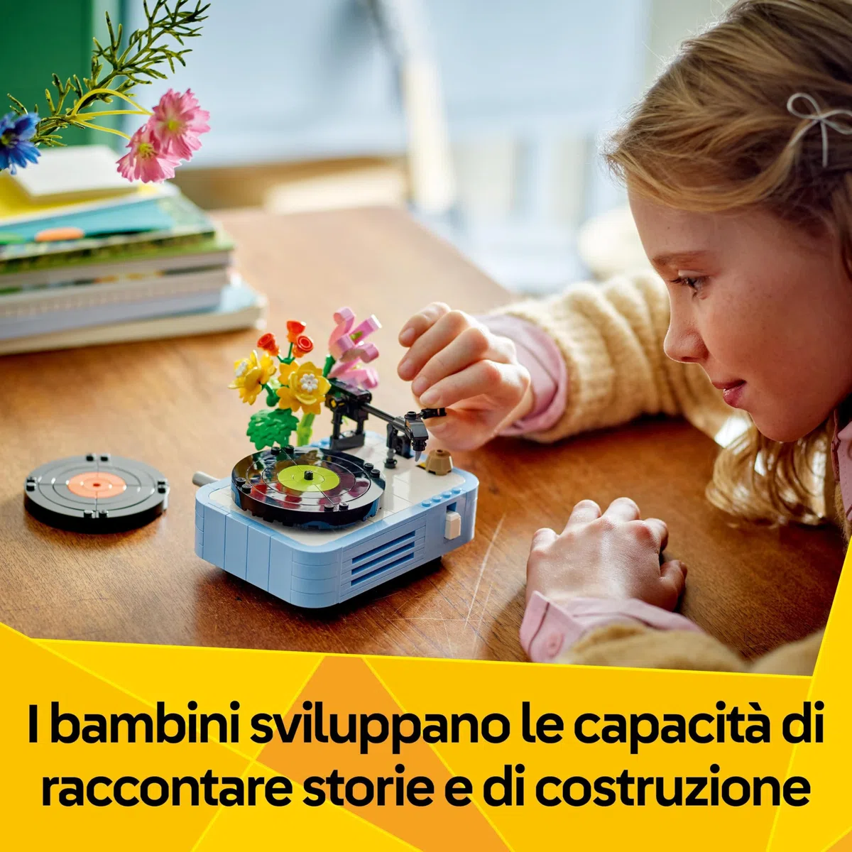 LEGO Creator 3in1 Record Player with Flowers Building Toy - Rebuilds Into a Radio Model or Microphone - Music Toys for 8+ Year Old Girls & Boys - Creative Gift Idea - 31172
