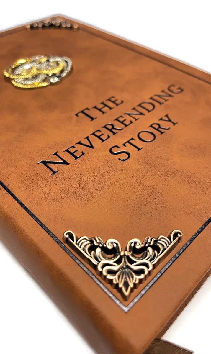 Il libro La storia infinita Auryn Bastian Atreyu Replica Romanzo Marrone