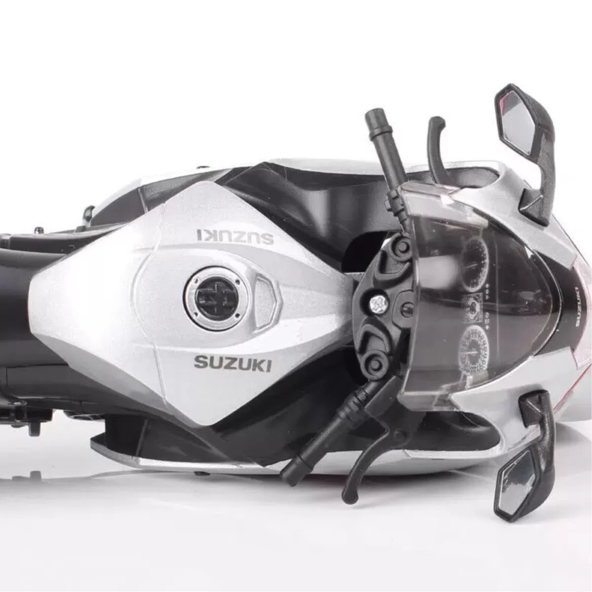10-21848 - Maisto - Scala 1:12 - Moto - Suzuki Hayabusa 2022 - Argento