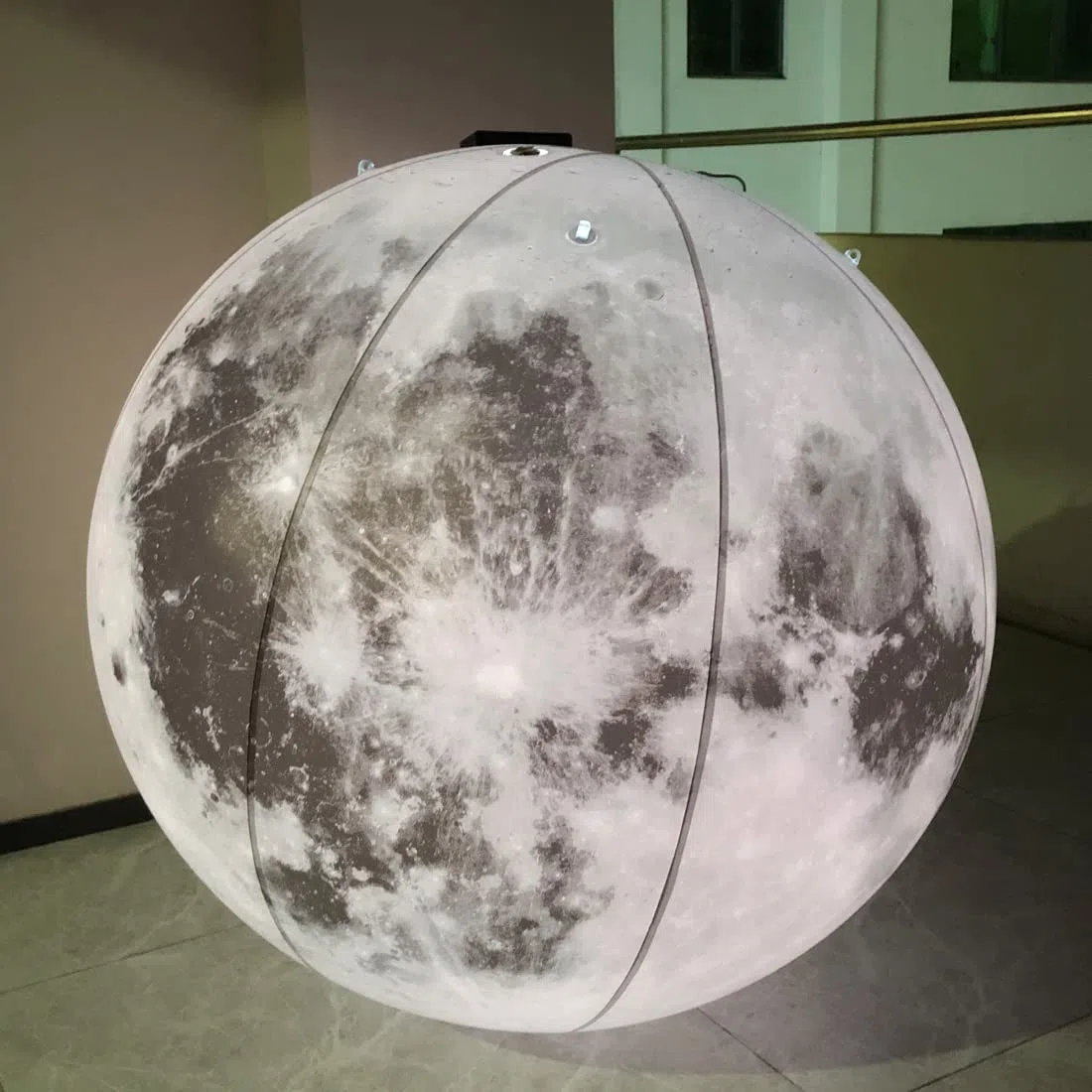 Set di 9 pianeti gonfiabili con illuminazione a LED, 9 pianeti + sole e luna, 11 pezzi, astronomia per educazione, galassia, spazio, decorazione per feste a tema (Luna, diametro 1,5 m)