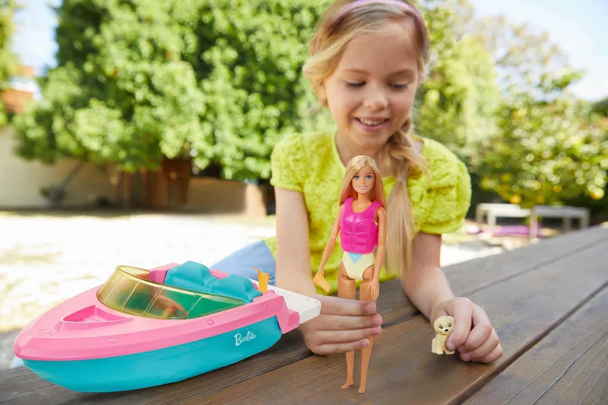 Barbie Motoscafo con Cucciolo e Accessori a Tema, Giocattolo per Bambini 3+Anni,GRG29