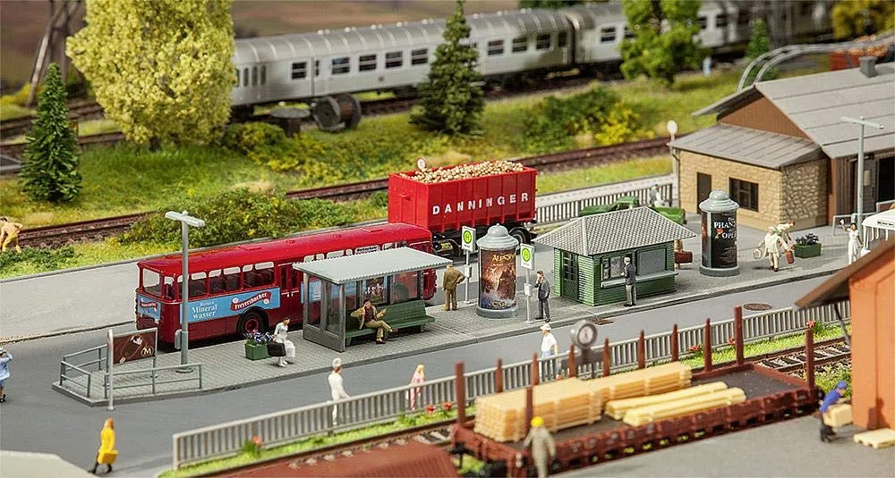 FALLER Fa 120207 Stop/Waiting Area Scene Ho Scale Building Kit Stazione, Non specificato
