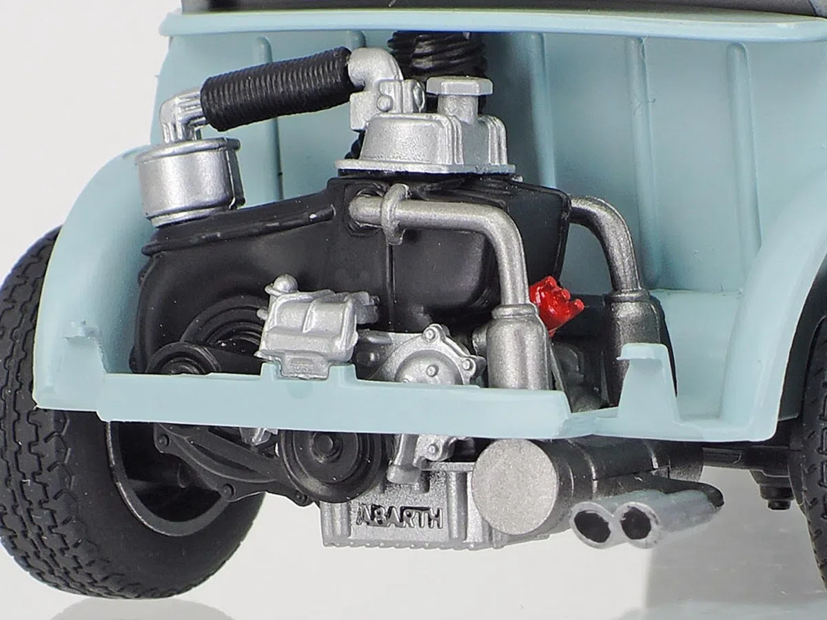 TAMIYA 24173 1:24 FIAT Abarth 695 SS - Kit di Costruzione in Plastica, Hobby, Artigianato, Modellismo