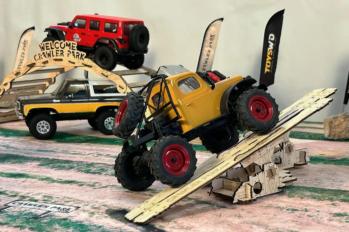 KIT Base di 2 Ostacoli per RC Crawler Park Course 1/24 & 1/18 Scala