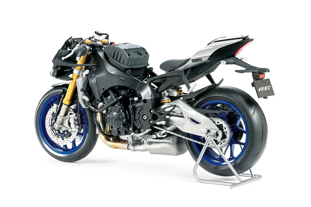 TAMIYA 14133 – 1:12 Yamaha YZF-R1M, kit di costruzione in plastica, hobby, artigianato, incollaggio, modello, modello, assemblaggio, non verniciato