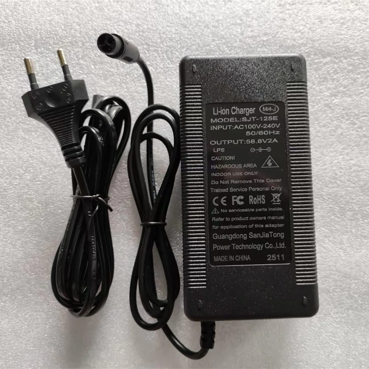 Caricabatteria da 58,8 V 2 A per Kukirin G2 Master/G3 Pro, caricatore rapido, universale, adattatore di rete di ricambio per caricabatterie agli ioni di litio