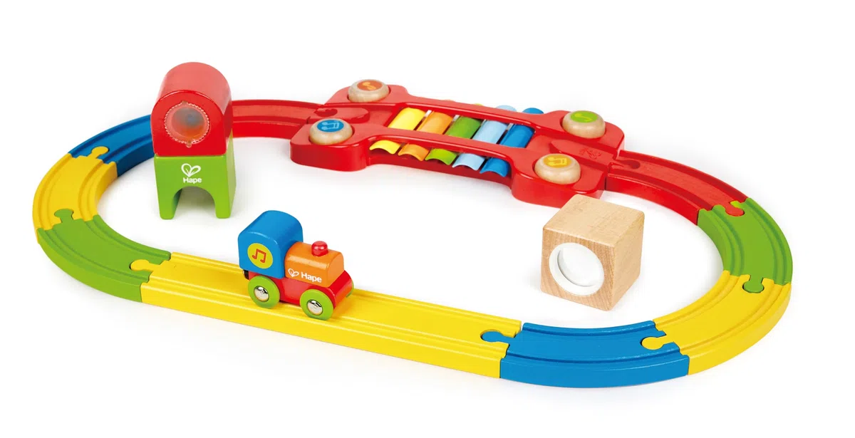 Hape Pista Treno Musicale – Un Viaggio Sensoriale e Sonoro