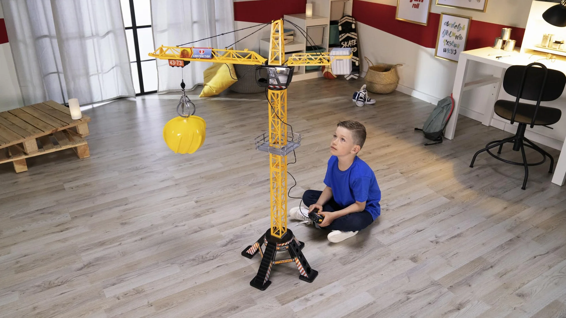 Dickie Toys - Mega Crane (120 cm) – Gru extra grande per bambini dai 3 ai 5 anni, con telecomando, verricello, braccio di presa, girevole a 350°, gru telecomandata