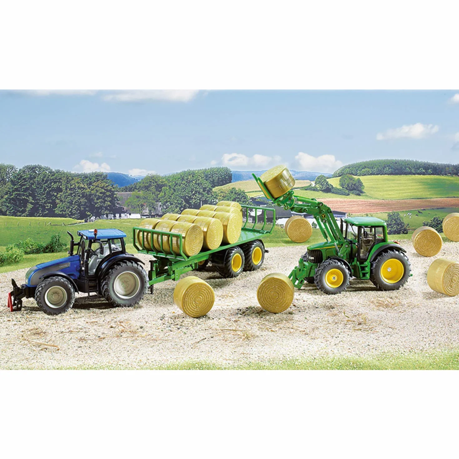 Siku 2891, Rimorchio per rotoballe, 1:32, Metallo/Plastica, Verde, Con 15 rotoballe, Compatibile con ganci di traino posteriori standard