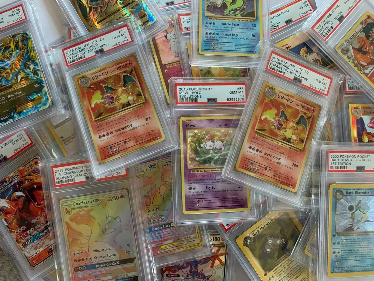 GCC Pokemon: 1 carta Pokemon di grado casuale (Beckett, PSA o CGC), grado 8 o superiore (inglese o giapponese)