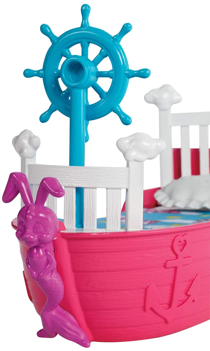 Barbie - Magica Chelsea con la Barca, Le Rotelle Nascoste e Le Ali Si Muovono, DWP59