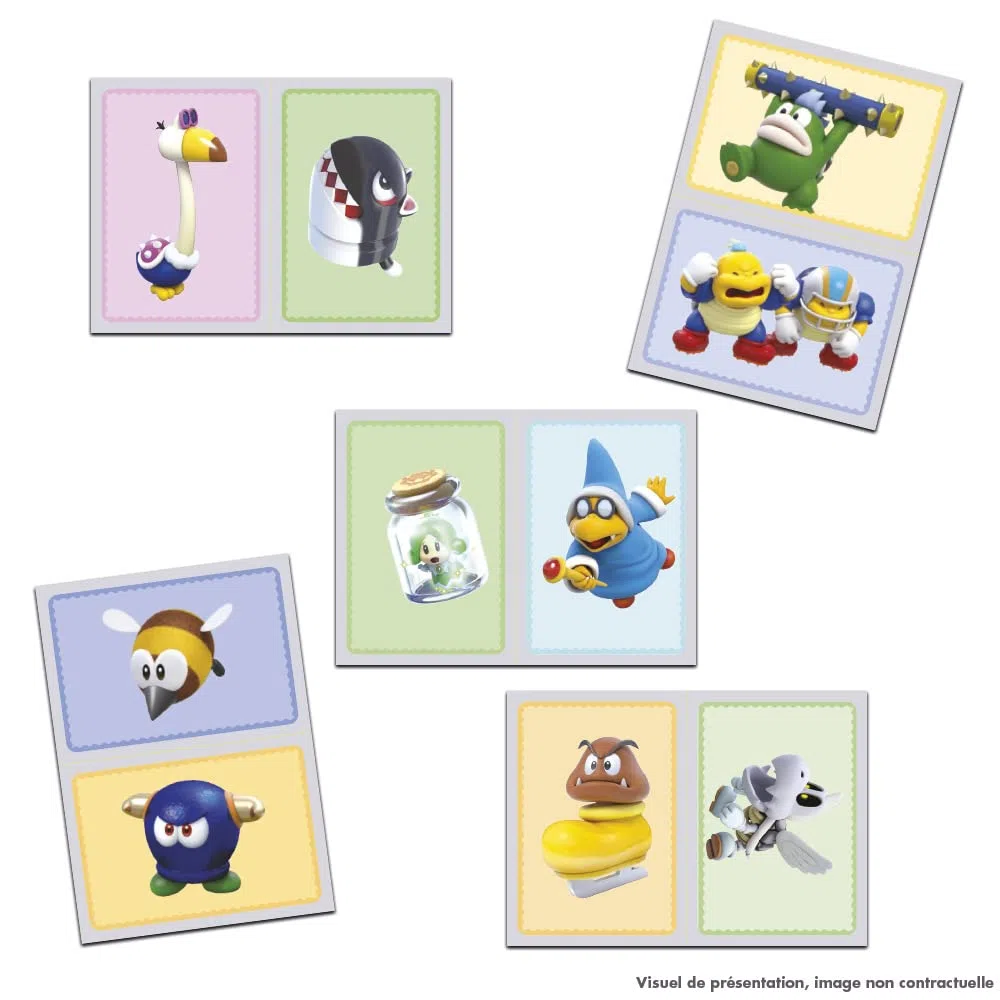 Panini Super Mario Adesivi - Cofanetto di 1 album + 15 tasche + 5 carte edizione limitata Gold, 004218MCOUAFGDC