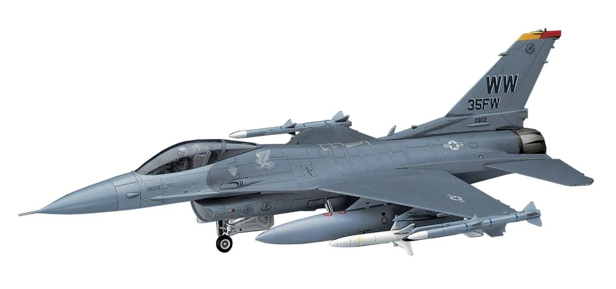 Hasegawa Kit Modello F-16CJ Fighting Falcon in Scala 1:48