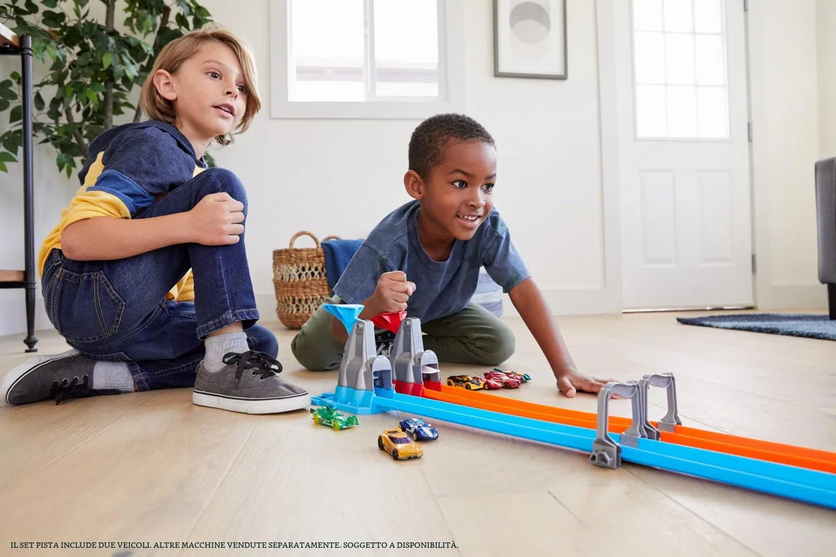 Hot-Wheels Pista Playset Sfida a Doppio Giro Mortale, con 2 Macchinine, Giocattolo per Bambini 4 + Anni, GFH85