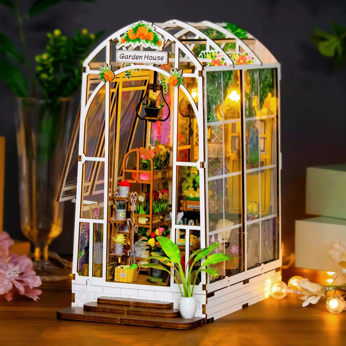 OSDUE Book Nook Kit, 9inch Kit per Casa Delle Bambole in Miniatura 3D, Set di Decorazione Della Libreria, Set di Costruzione di Modelli, Regalo di Natale Compleanno Modello di Casa Puzzle con Luci LED