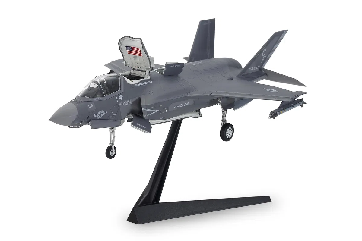 TAMIYA 60793 1:72 F-35B Lightning II – riproduzione fedele all'originale, kit di costruzione in plastica, fai da te, modellini, assemblaggio, non verniciato