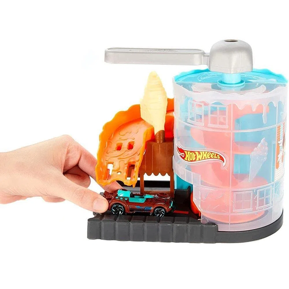 Hot Wheels- Playset Pista Fabbrica dei Gelati con Macchinina Giocattolo per Bambini 3+Anni, GJK74