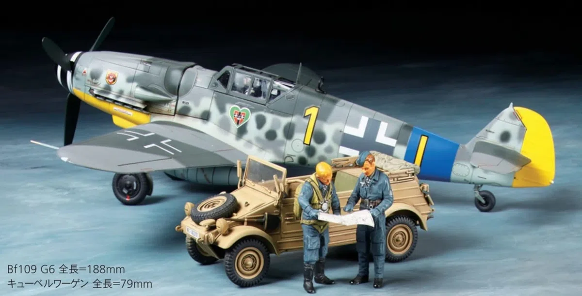 TAMIYA 25204 1:48 Dt. BF109 G-6 & camion 82 - Modellino di modello, kit di montaggio in plastica, riproduzione dettagliata