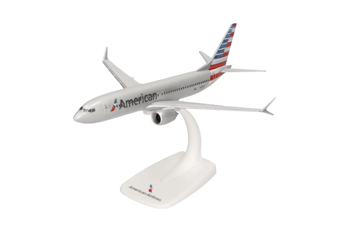 Herpa aereo Snap-Fit in miniatura American Airlines Boeing 737 Max 8 - N306RC, miniatura in scala 1:200, pezzo da collezione, modello con base, plastica