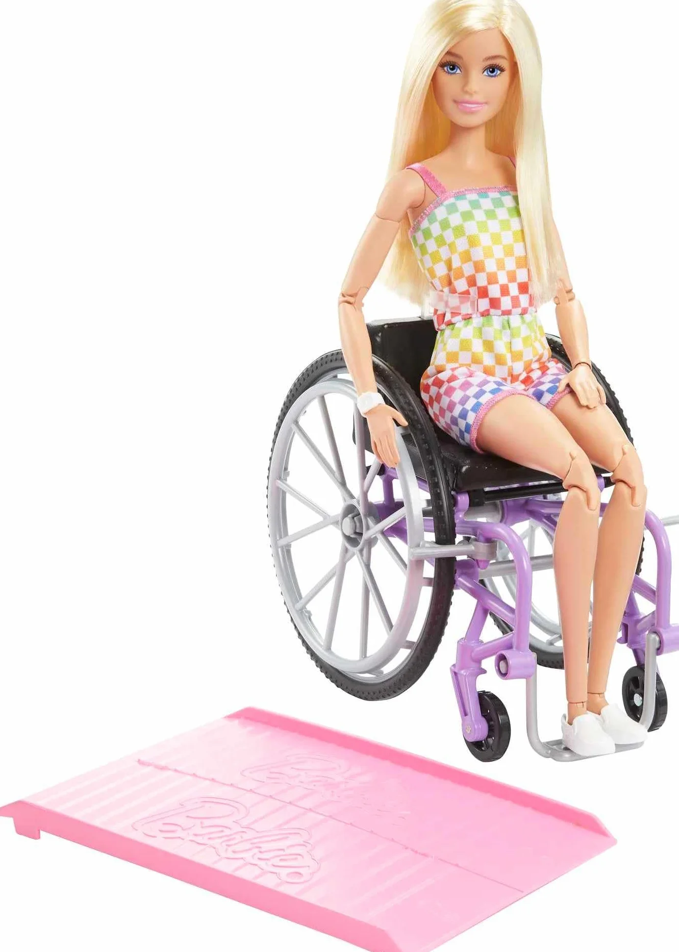 Barbie - ​Barbie Fashionistas Bambola con sedia a rotelle e rampa, Tutina arcobaleno, Abiti e accessori, giocattolo per bambini 3+ Anni, HJT13