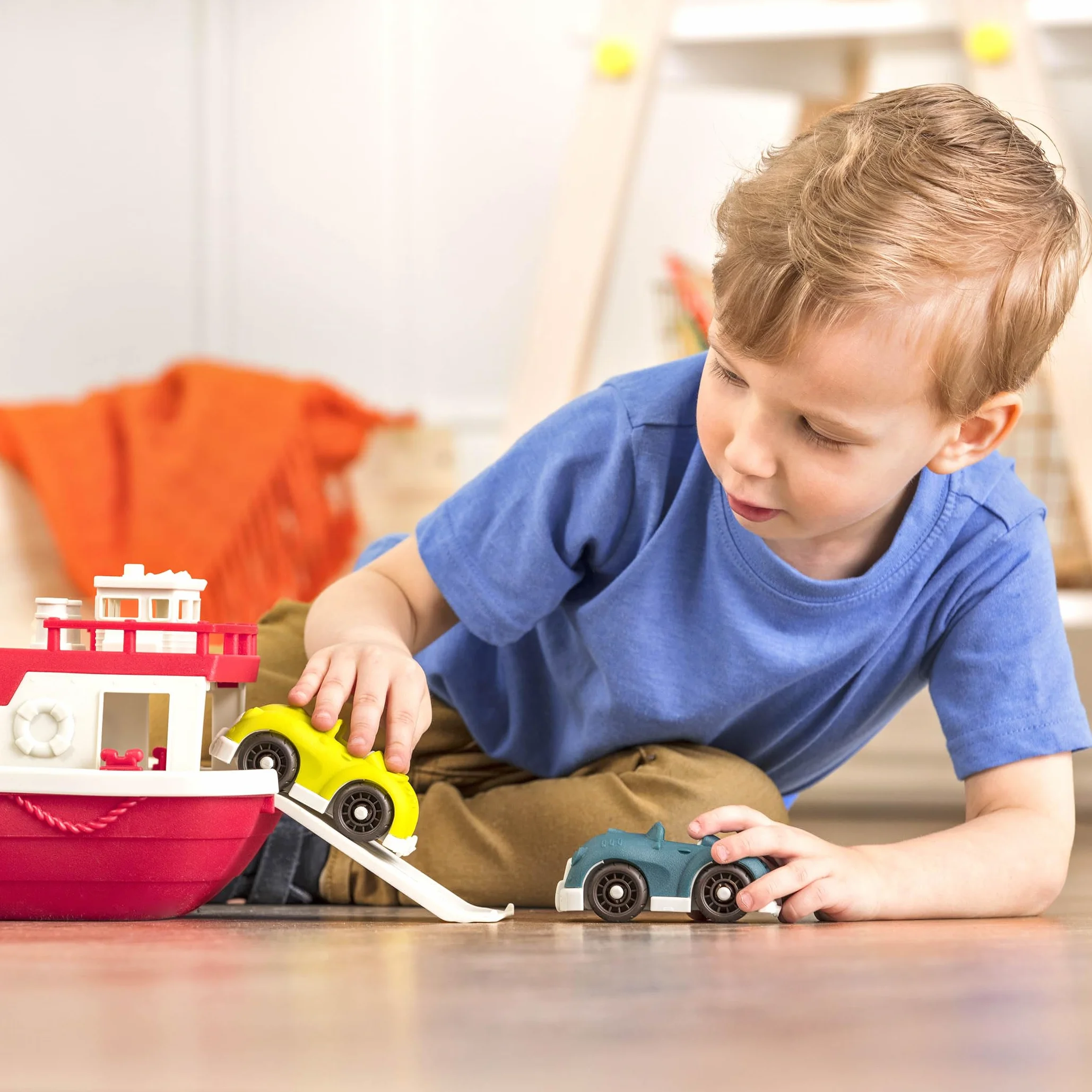 Battat - Traghetto - Traghetto e auto giocattolo - Gioco di finzione - Giocattolo da piscina e da bagno per bambini e ragazzi - 12 mesi +