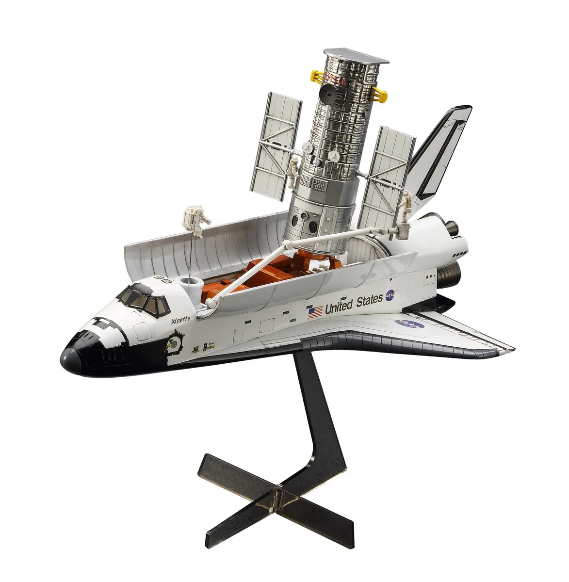 Hasegawa HLT10821 Hubble Space Telescope And Shuttle Orbiter con astronauti Model Kit, Scala 1: 200