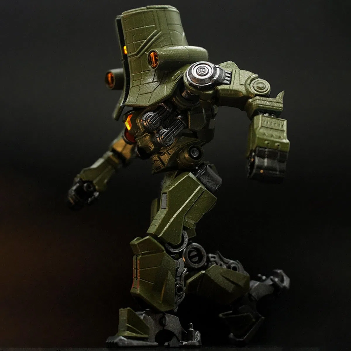 HiPlay Empire Sky Pacific Rim Cherno Alpha Model Kit
