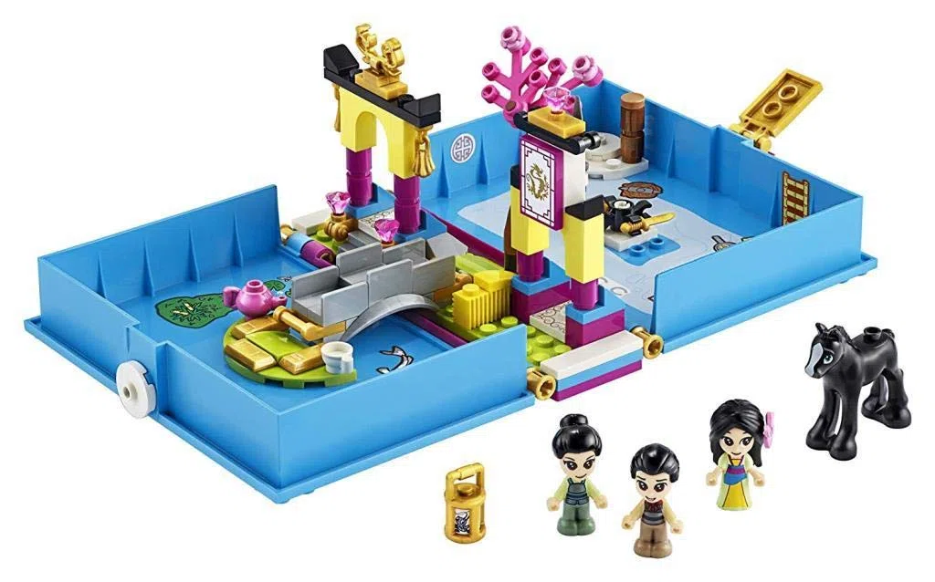 LEGO Disney Princess Il Libro delle Fiabe di Mulan, Playset con la Figura di Khan Il Cavallo, Giocattolo in Valigetta da Viaggio, 43174