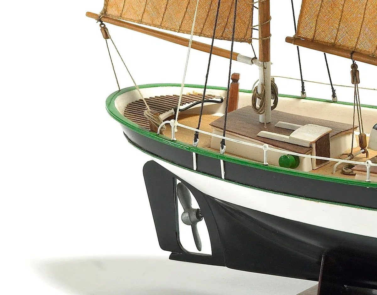 Billing Boats - Modellino da Costruire, Dana, Barca a Vela da Pesca, Scala 1:60
