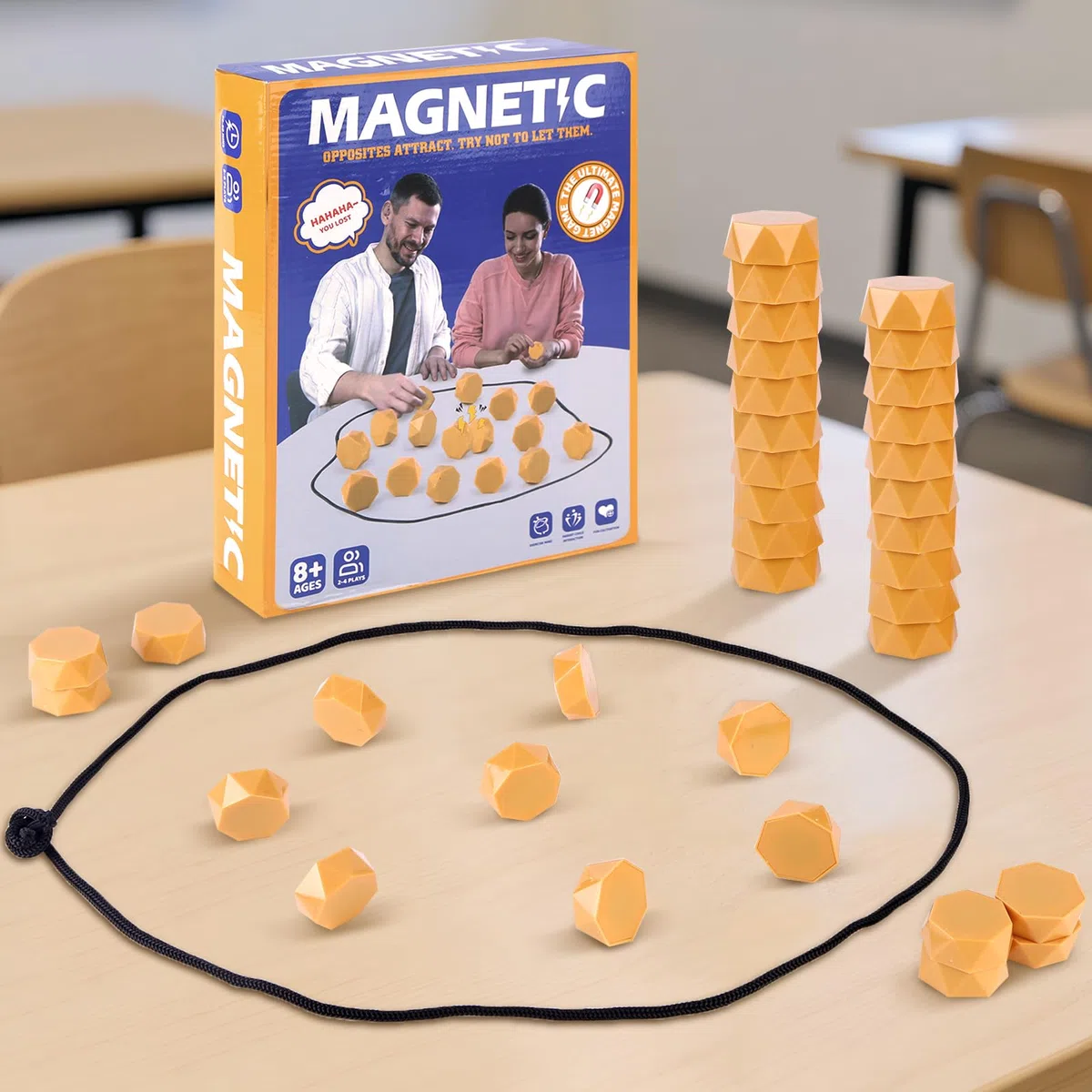Gioco di Scacchi Magnetico Generico, Portatile e Strategico con Tavola Magnetica per Bambini e Adulti, Puzzle da Tavolo per Famiglia, Viaggio e Serate di Giochi con Corda e Pietre