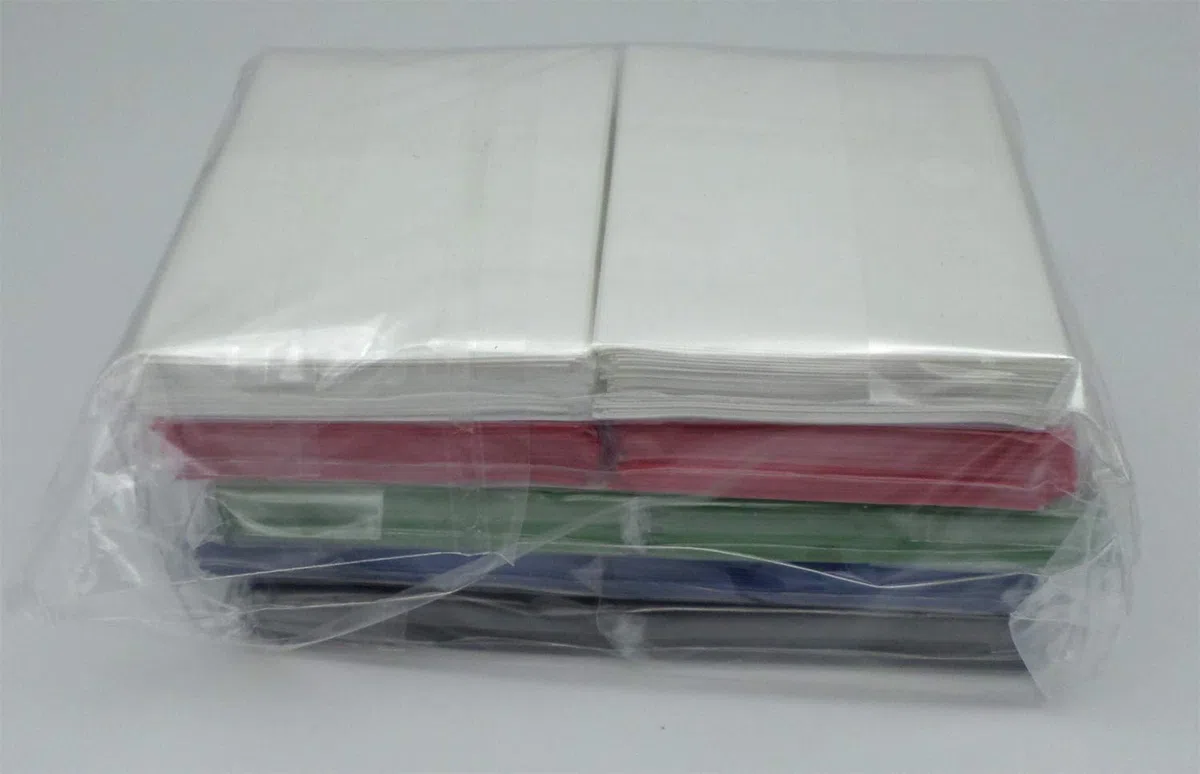 docsmagic.de 5 x 100 Mat Card Sleeves Standard Size 66 x 91 - Black Blue Green Red White - Bustine - PKM - MTG