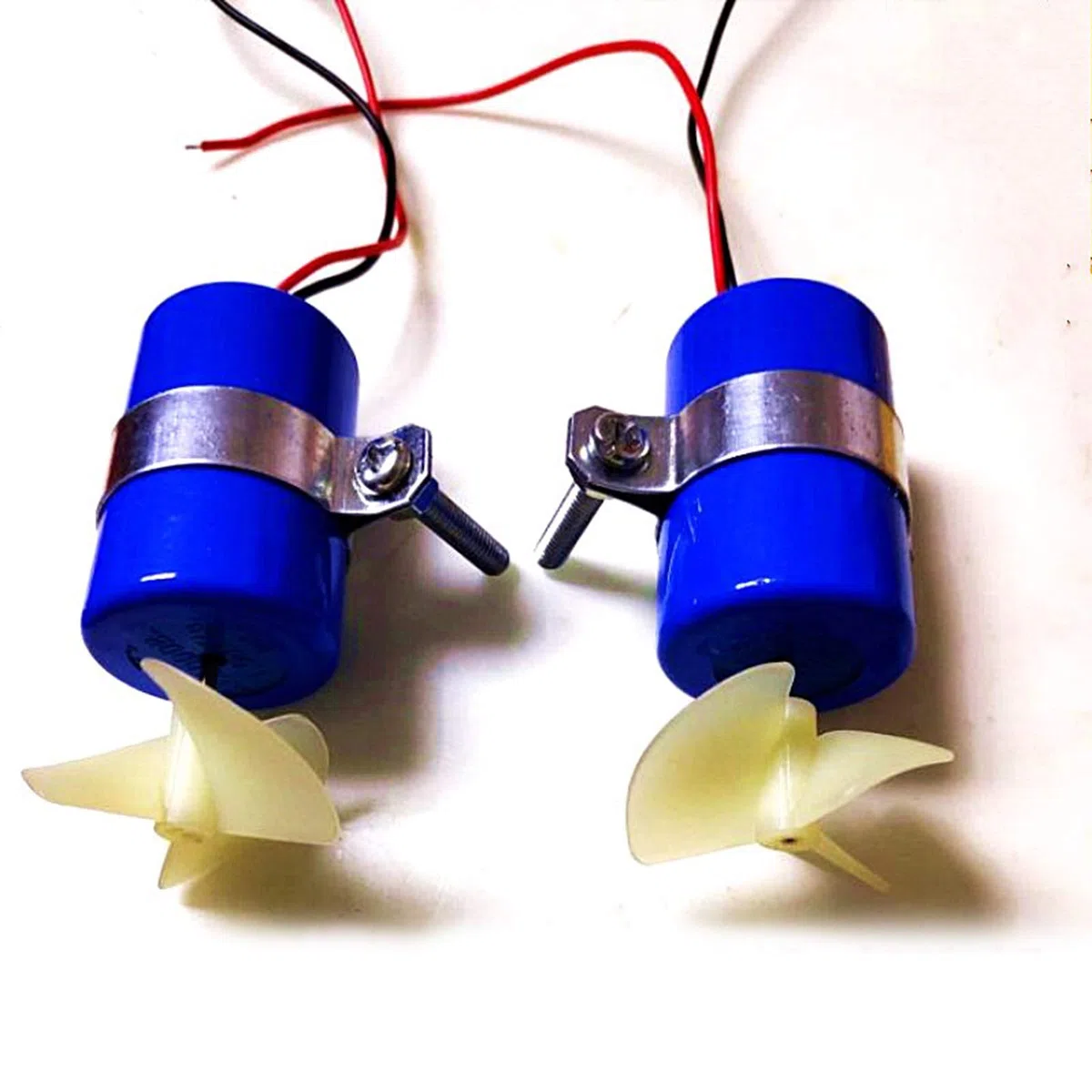 Elica a Motore subacqueo RC Jet Boat 7.4V 16800RPM CW CCW Elica a 3 Pale per Robot Micro ROV Fai da Te Accessori per Esche sottomarini per Barche