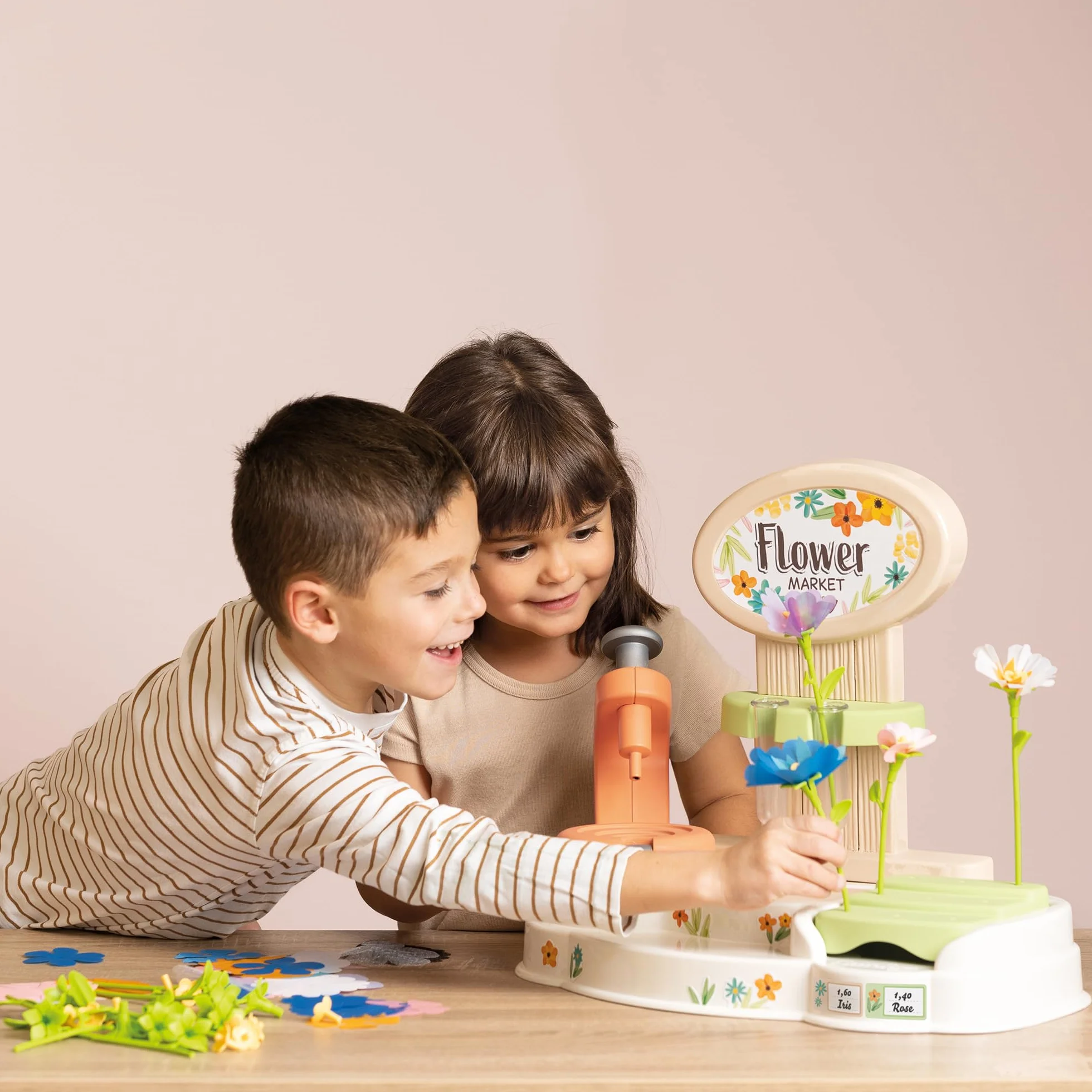 Smoby - Flower Market, Il Laboratorio dei Fiori, 7600350407, +3 Anni, Crea i Tuoi Fiori, 104 Accessori, Made in France