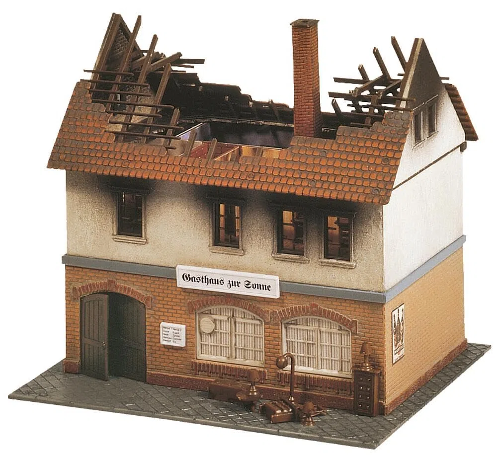 Faller 130429 Restaurant Zur Sonne Ho Kit di Costruzione in Scala