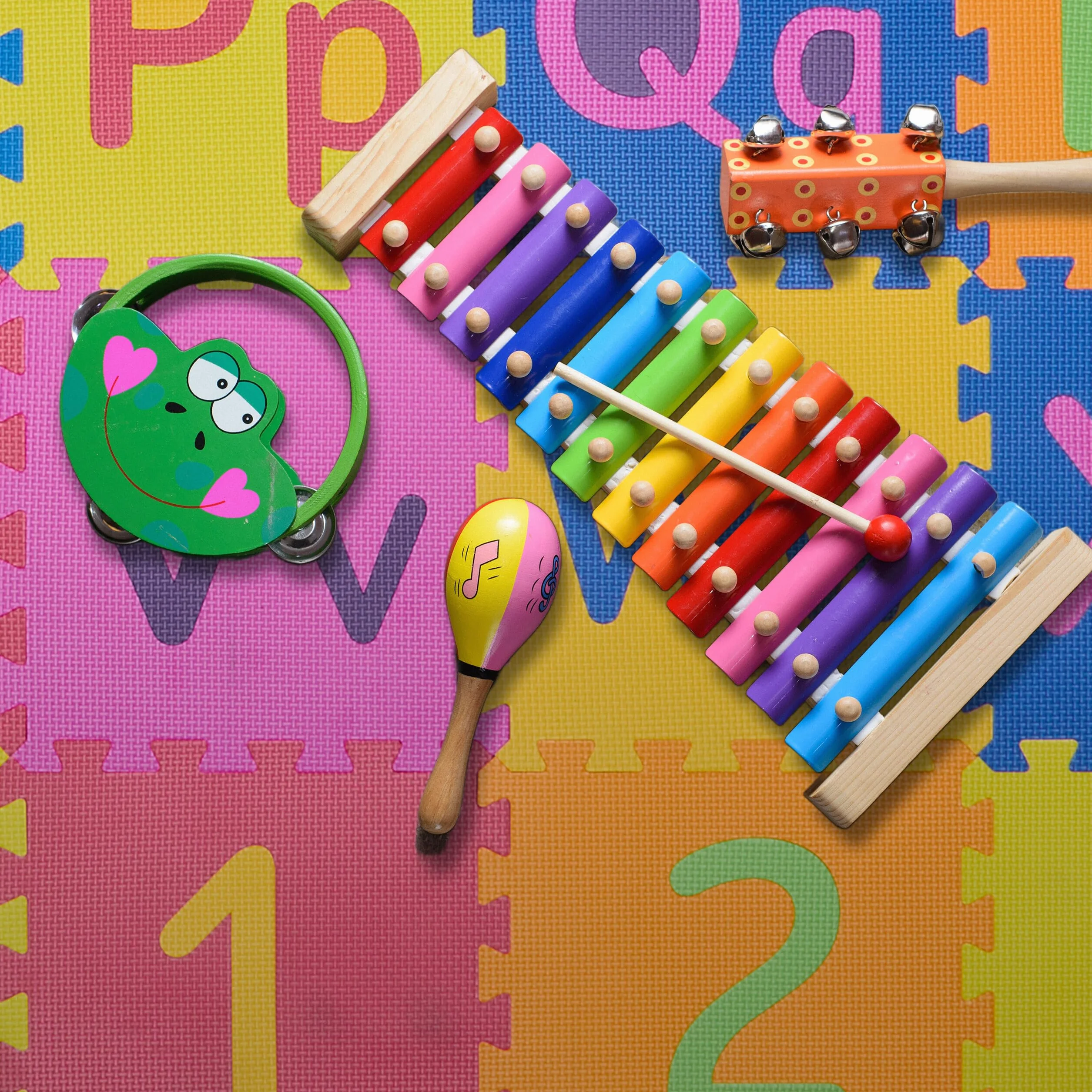 Relaxdays Tappeto Gioco Bambini, Puzzle 90 Parti Lettere ABC e Numeri, Tappetino Gattonare LxP: 180,5x180,5 cm, Colorato