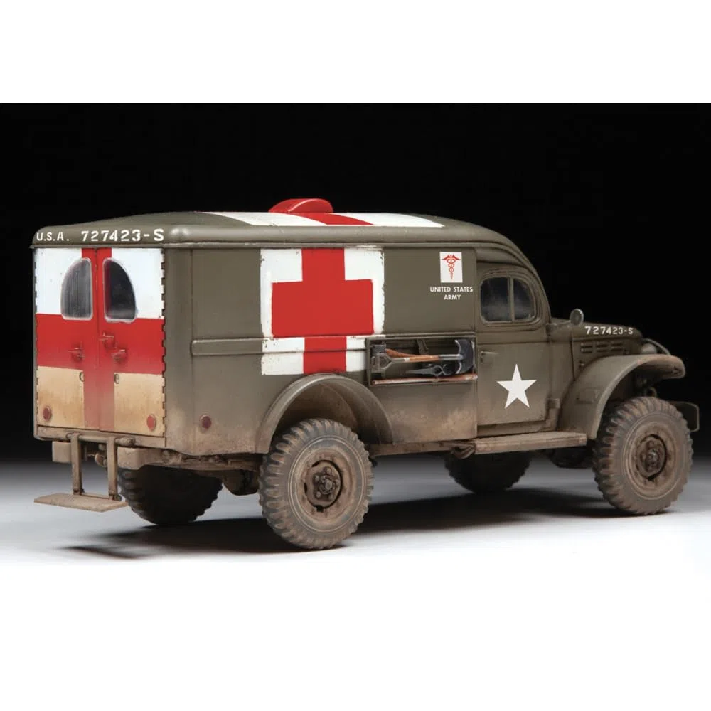 Zvezda - 1/35 WC-54 Ambulance - Modellismo in plastica - Scala: 1:35