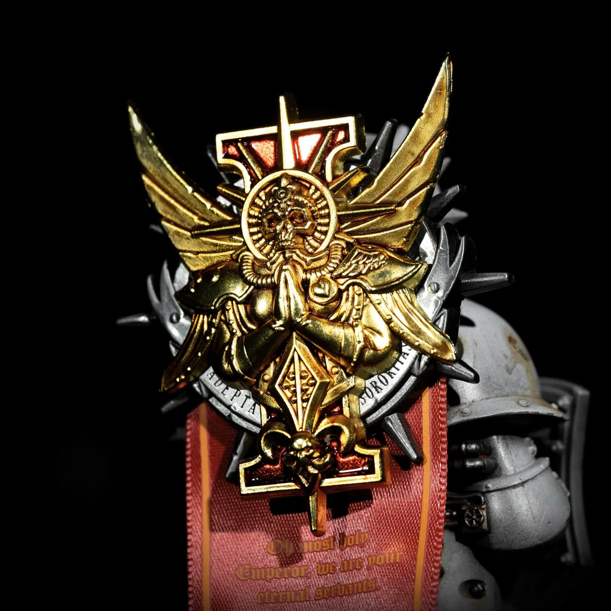 Starforged Warhammer 40K Adepta Sororitas distintivo d'onore della rosa dell'imperatore sigillo distintivo
