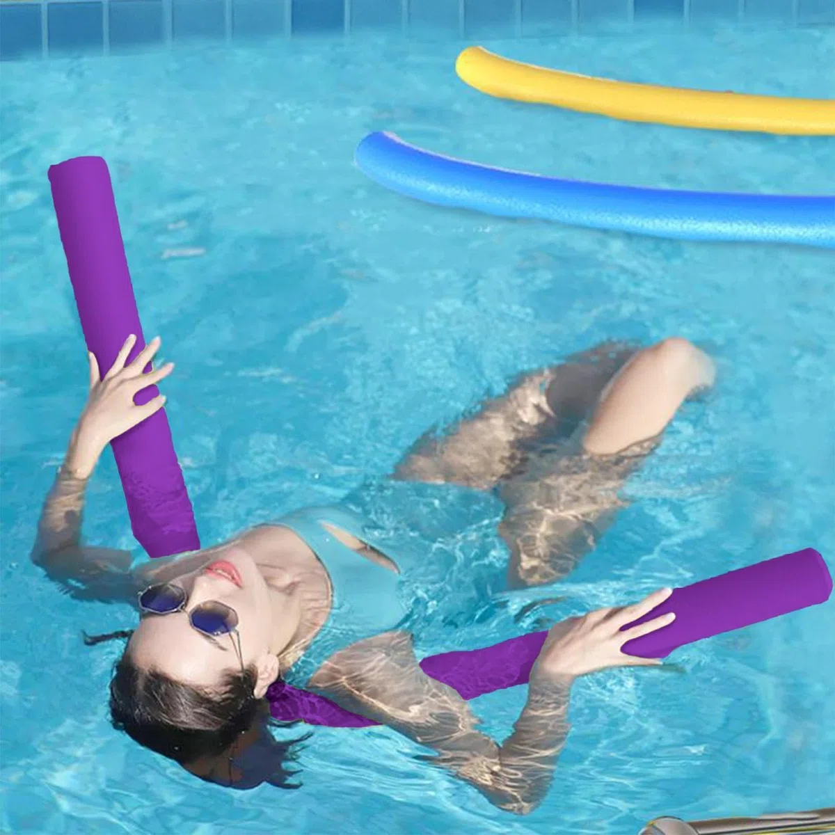Pool Noodles Foam – galleggiante per noodle da piscina, tubi gonfiabili in morbida schiuma multiuso con connettore, noodles per piscine, connettori per noodle per sport, fitness, allenamento