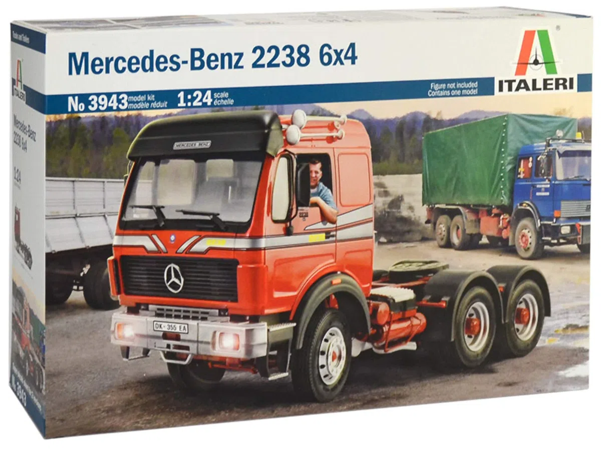 Italeri 3943 Modello in Plastica da Assemblare Camion Mercedes Benz 2238 6X4 Model Kit Scala 1:24