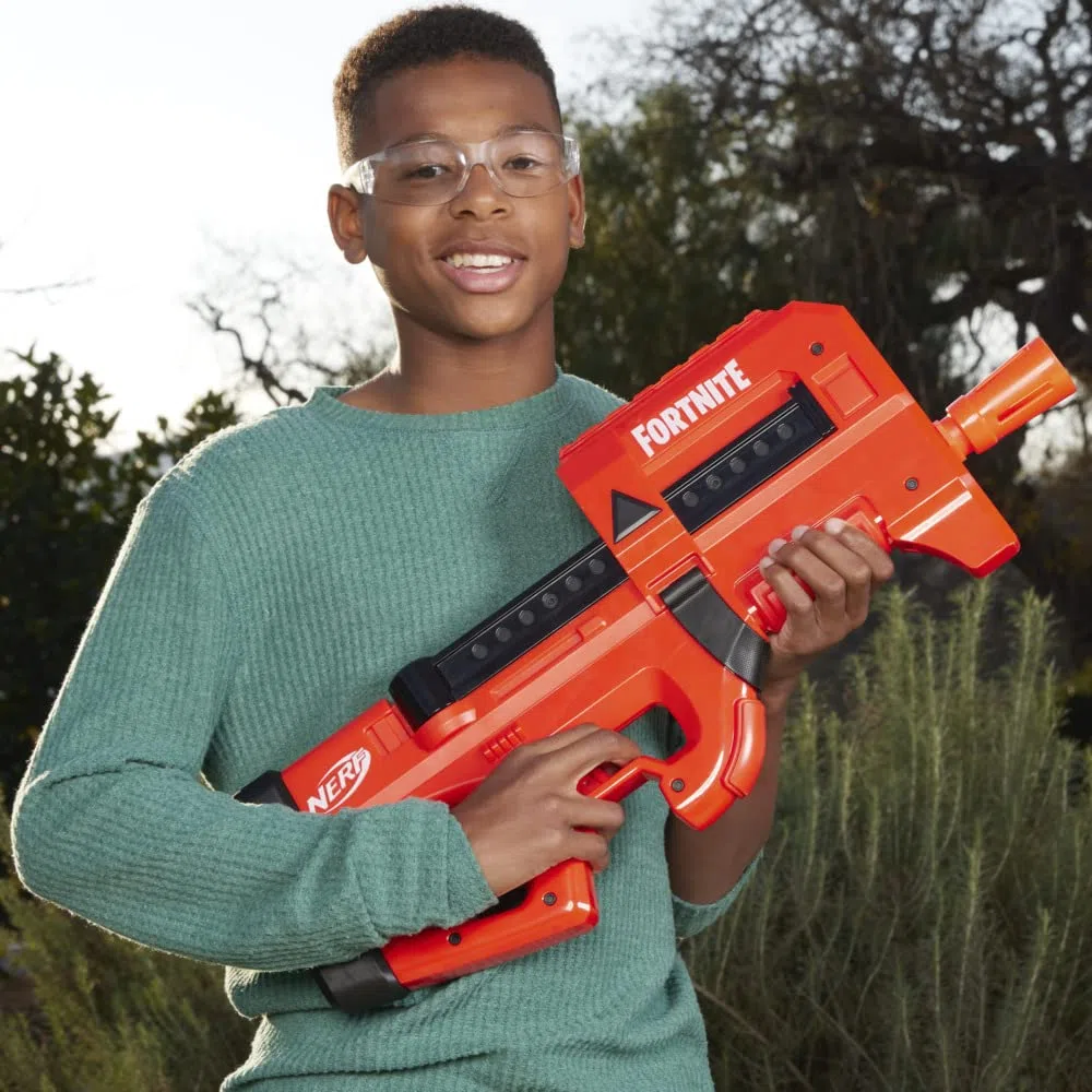 Nerf Fortnite, Compact SMG, blaster lancia dardi motorizzato, Ultra Red Wrap, caricatore interno con 8 dardi, contiene 8 dardi Nerf Elite in gommapiuma
