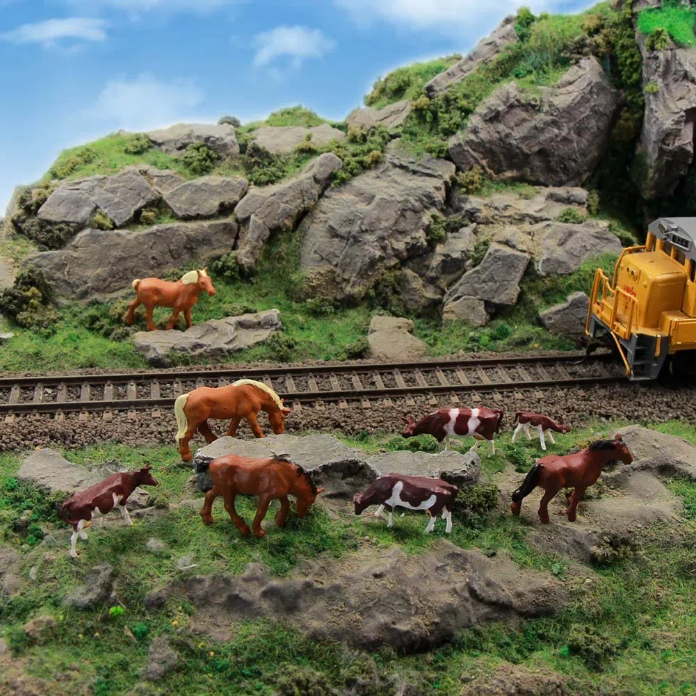 Farm Animals Figure Toys Set,AN8706 36PCS 1:87 Well Painted Farm Animals Cows Horses Figures HO Scale Model Train Scenery Layout Miniature Landscape
