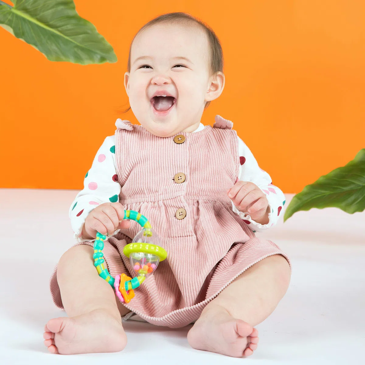 Bright Starts, Set di giocattoli Little Shakers - 6 sonagli e anelli per la dentizione senza BPA, unisex, dai neonati in su