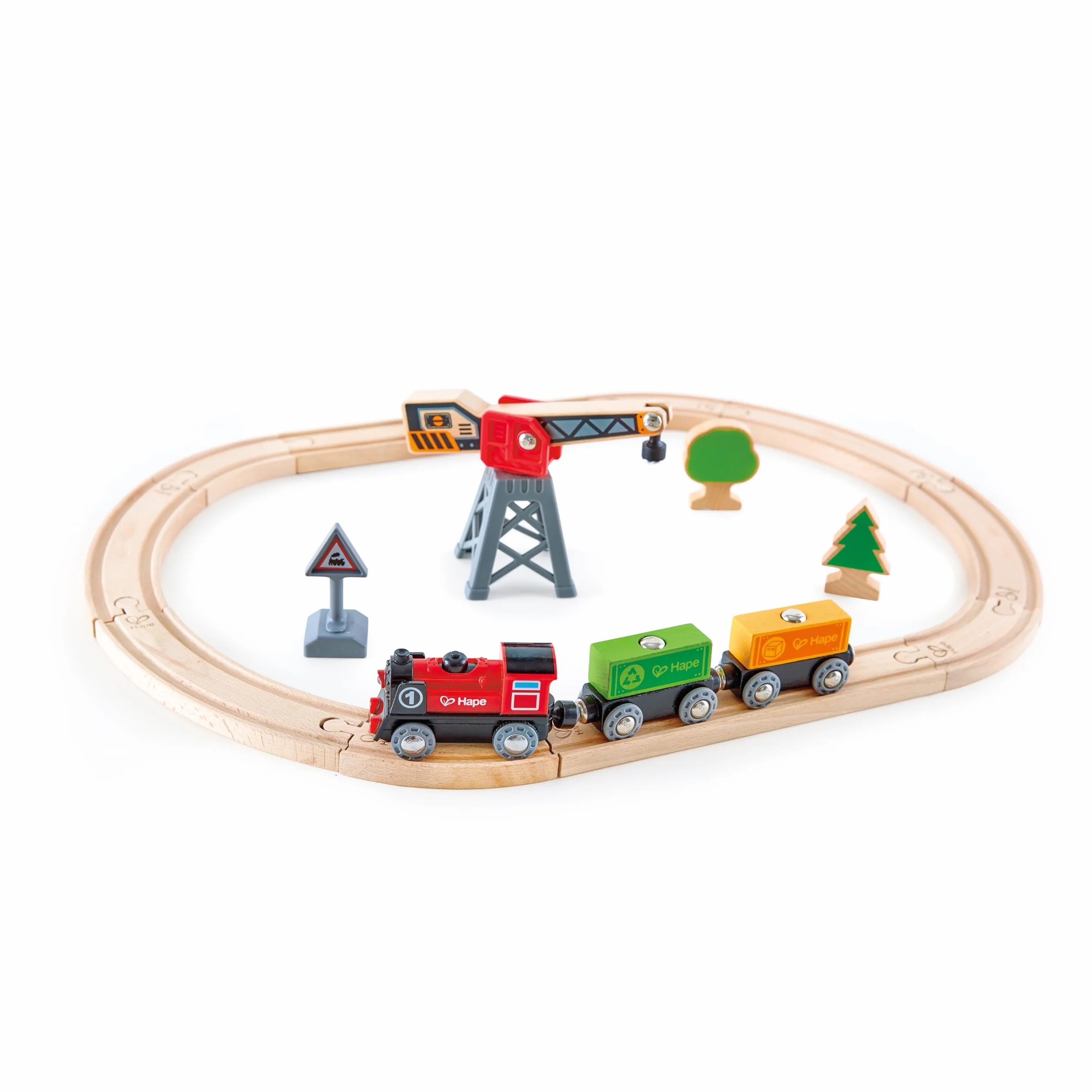 Hape Pista con trenino a batteria e gru - Include 10 binari in legno dritti e curvi per pista ad anello, Locomotiva n. 1 rossa e gru con magnete per bambini dai 3 anni