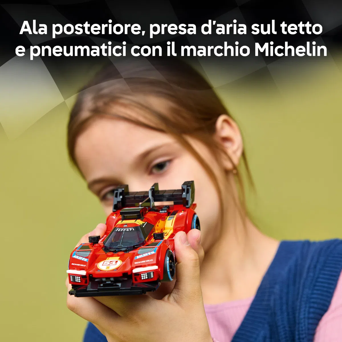 LEGO Speed Champions Ferrari 499P Macchina Giocattolo - Modello STEM di Auto da Corsa con Minifigure da Collezione - Gadget Sportivo Regalo per Bambini da 9 Anni in su e per Fan dei Motorsport - 77261